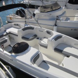 Spain Bayliner 6 Laura_8