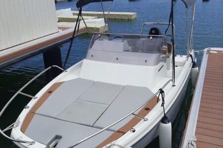 Spain Beneteau Flyer 6 Sundeck Festum_1