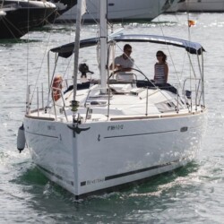 Spain Beneteau Oceanis 37 Boreas Dos_4.jpeg