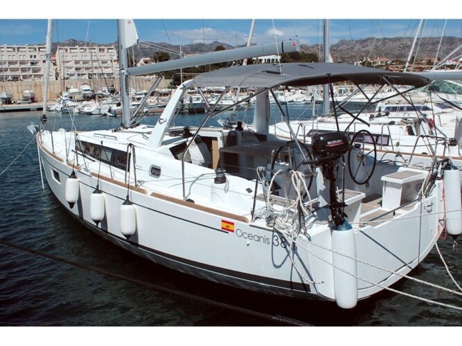 Spain Beneteau Oceanis 38.1 Bohemian Rhapsody_1.jpeg