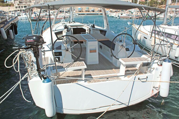 Spain Beneteau Oceanis 38.1 Bohemian Rhapsody_3.jpeg