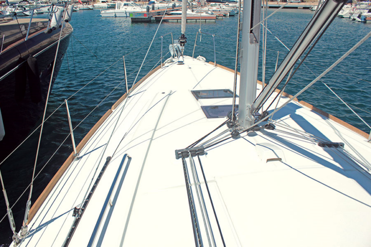 Spain Beneteau Oceanis 38.1 Freedom_4.png