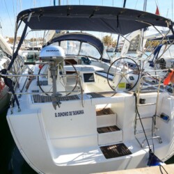 Spain Beneteau Oceanis 43 Demonio de Tasmania_1.jpeg