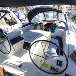 Spain Beneteau Oceanis 43 Demonio de Tasmania_5.jpeg