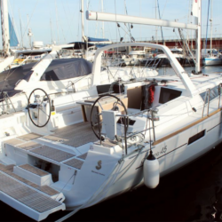 Spain Beneteau Oceanis 45 Dreams_3.png