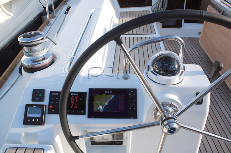 Spain Beneteau Oceanis 45 Dreams_6.png