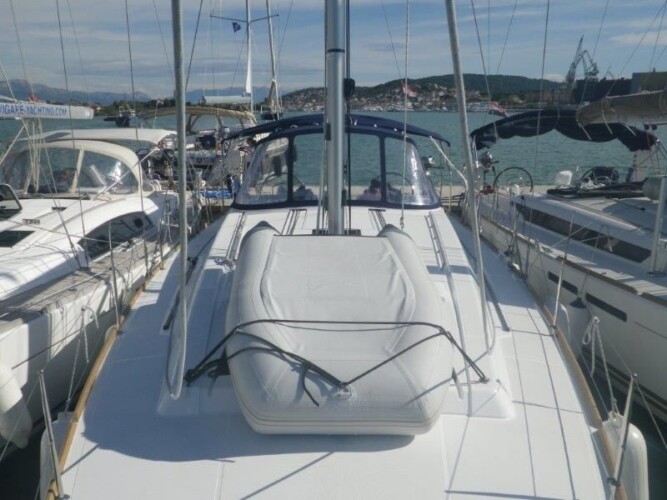 Spain Beneteau Oceanis 45 Jacqueline_4.jpeg