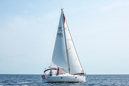 Spain Beneteau Oceanis Clipper 361 Idefix - 4hours_1