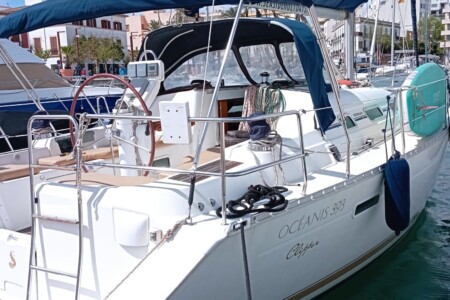 Spain Beneteau Oceanis Clipper 393 Avalon_1