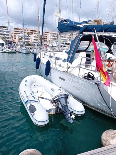 Spain Beneteau Oceanis Clipper 393 Avalon_3