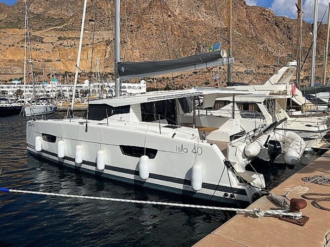 Spain Fountaine Pajot Isla 40 HO_4