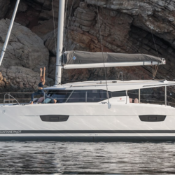 Spain Fountaine Pajot Isla 40 Laja_5.png