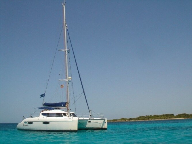 Spain Fountaine Pajot Lavezzi 40 Alcanada_4.jpeg