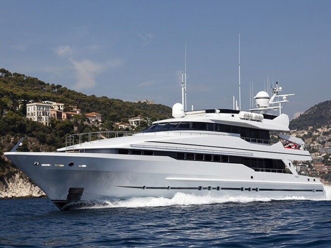 Spain Heesen 40 Brazil_1.jpeg