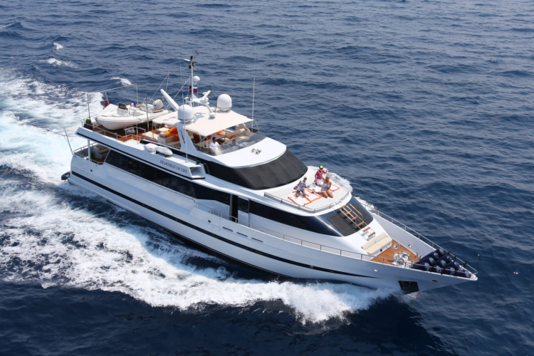 Spain Heesen 98 Heartbeat of Life_1.png