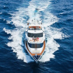 Spain Heesen 98 Heartbeat of Life_4.jpeg