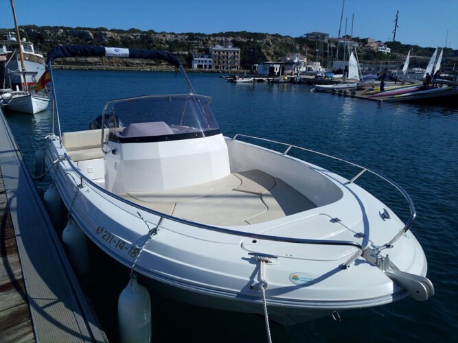 Spain Pacific Craft 625 Amica_2